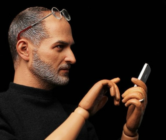Boneco do Steve Jobs
